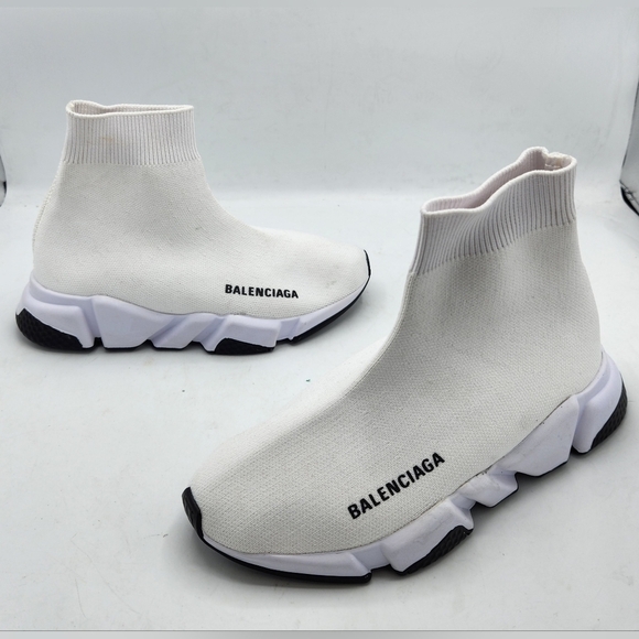 Luxury Trendy White Speed Stretch-Knit Sneakers Size 36 - Picture 13 of 15